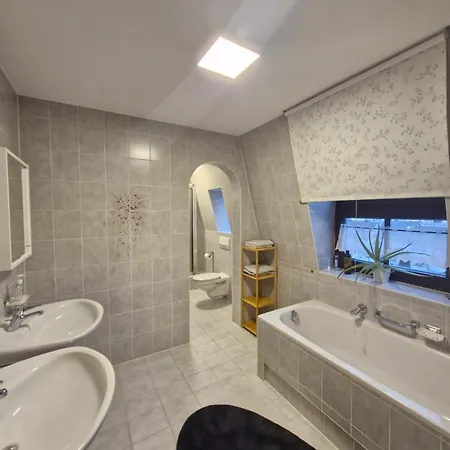 Stadtvilla Mit Schlossblick Apartment